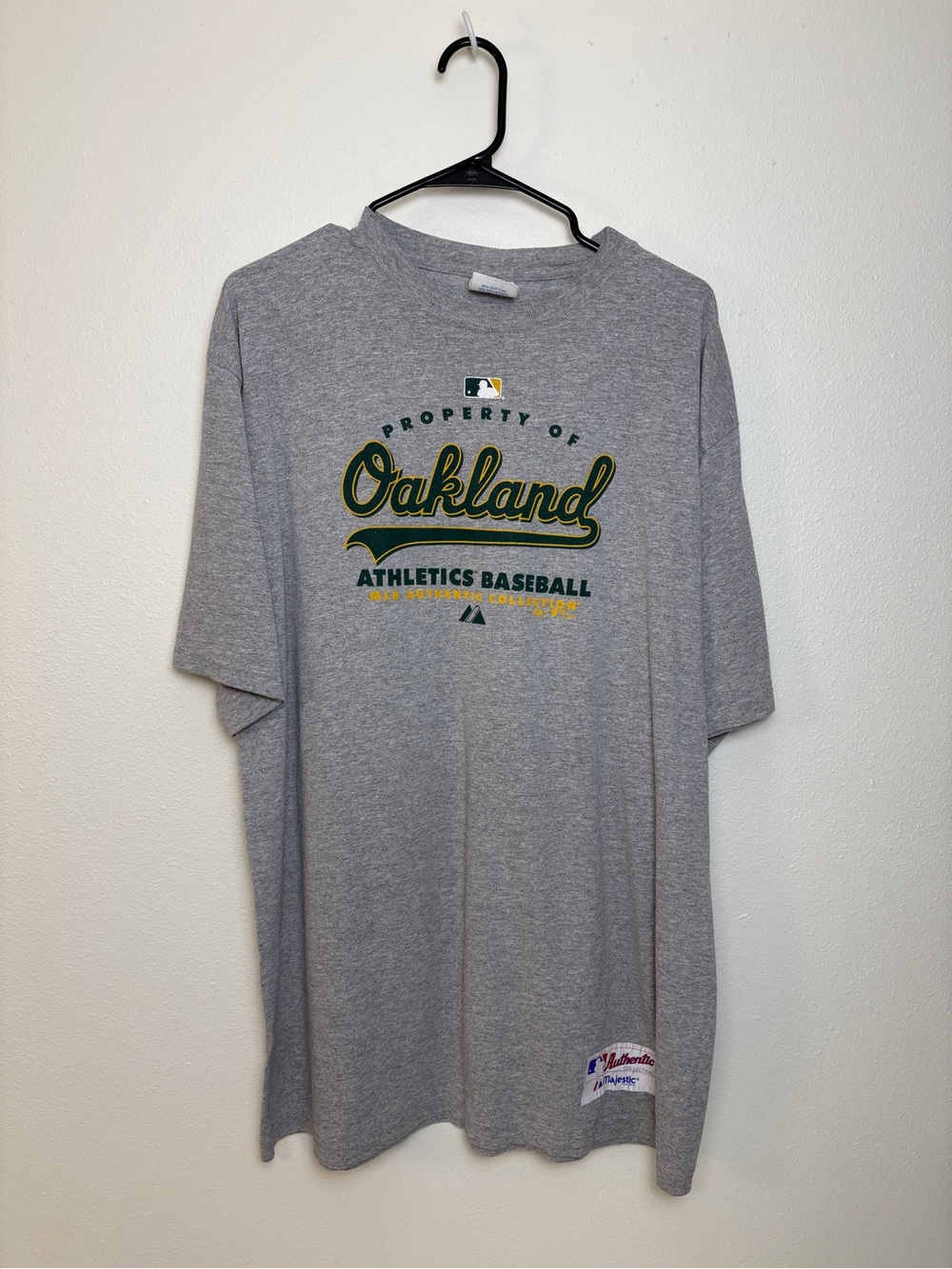 Vintage Oakland Athletics baseball tee Majestic MLB Authentic
